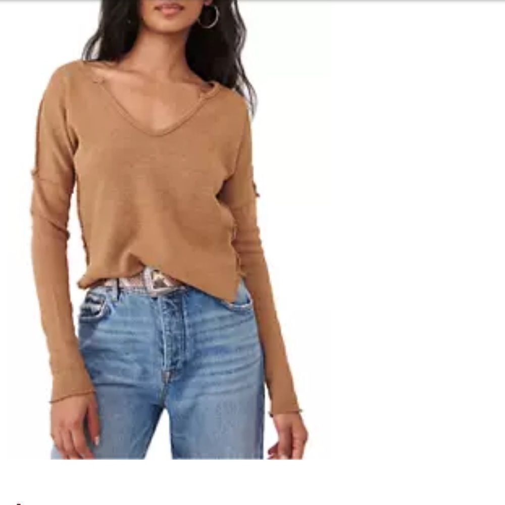 We the Free | Free People | Come and Get It Solid V-Neck Top | M